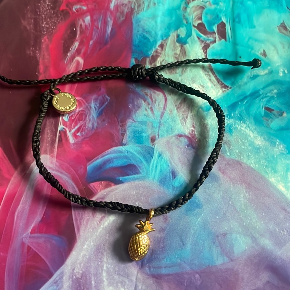 Pura vida pineapple charm